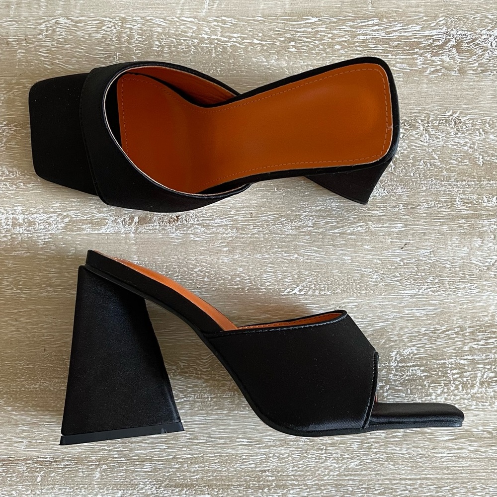 Black Chunky Heel